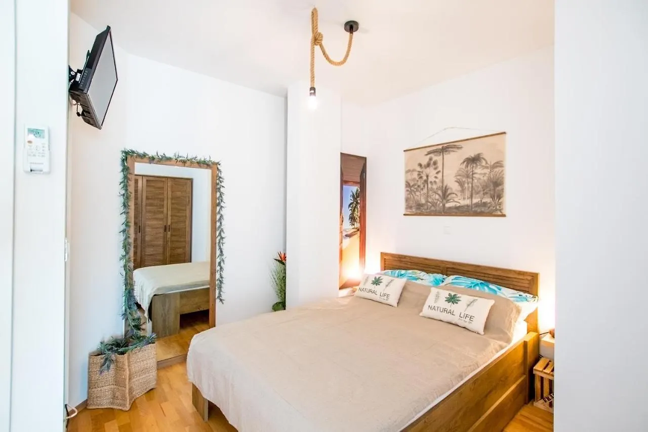 4 * Apartment Sunset Close To The Sea Kastela